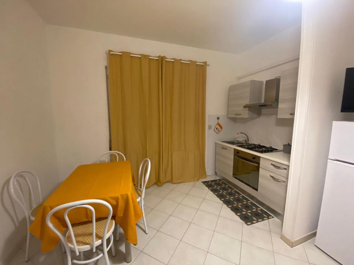 Hotel Ristorante Centosedici Терачина Екстериор снимка