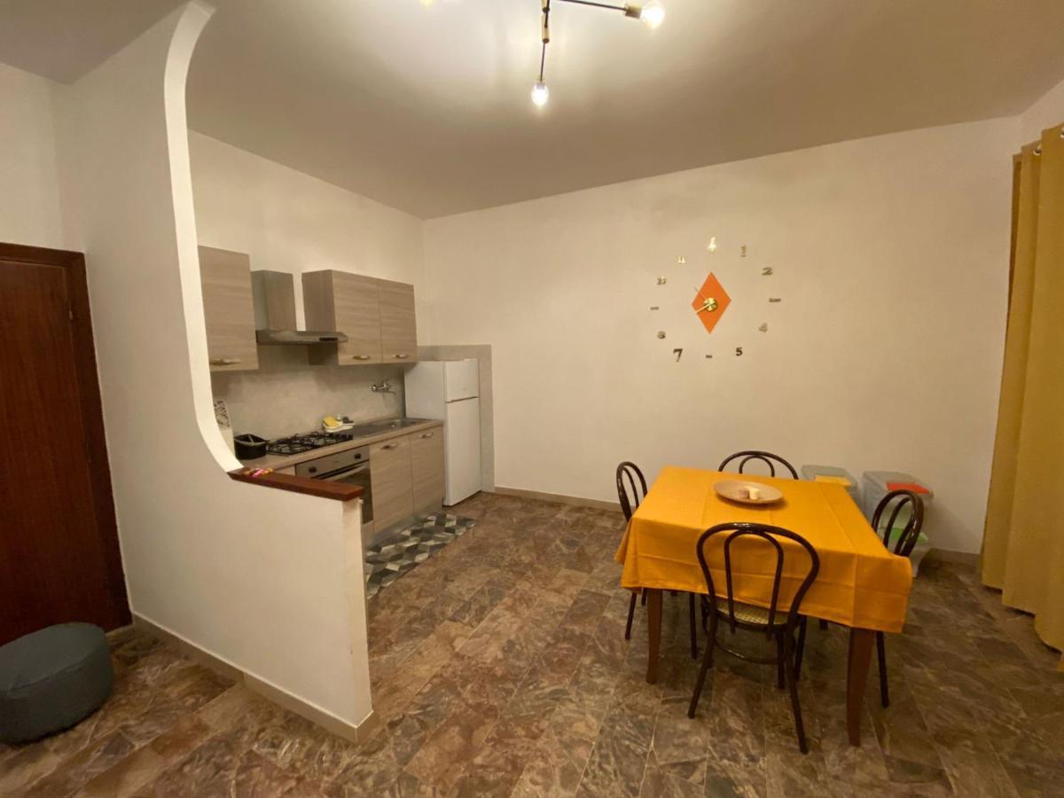 Hotel Ristorante Centosedici Терачина Екстериор снимка