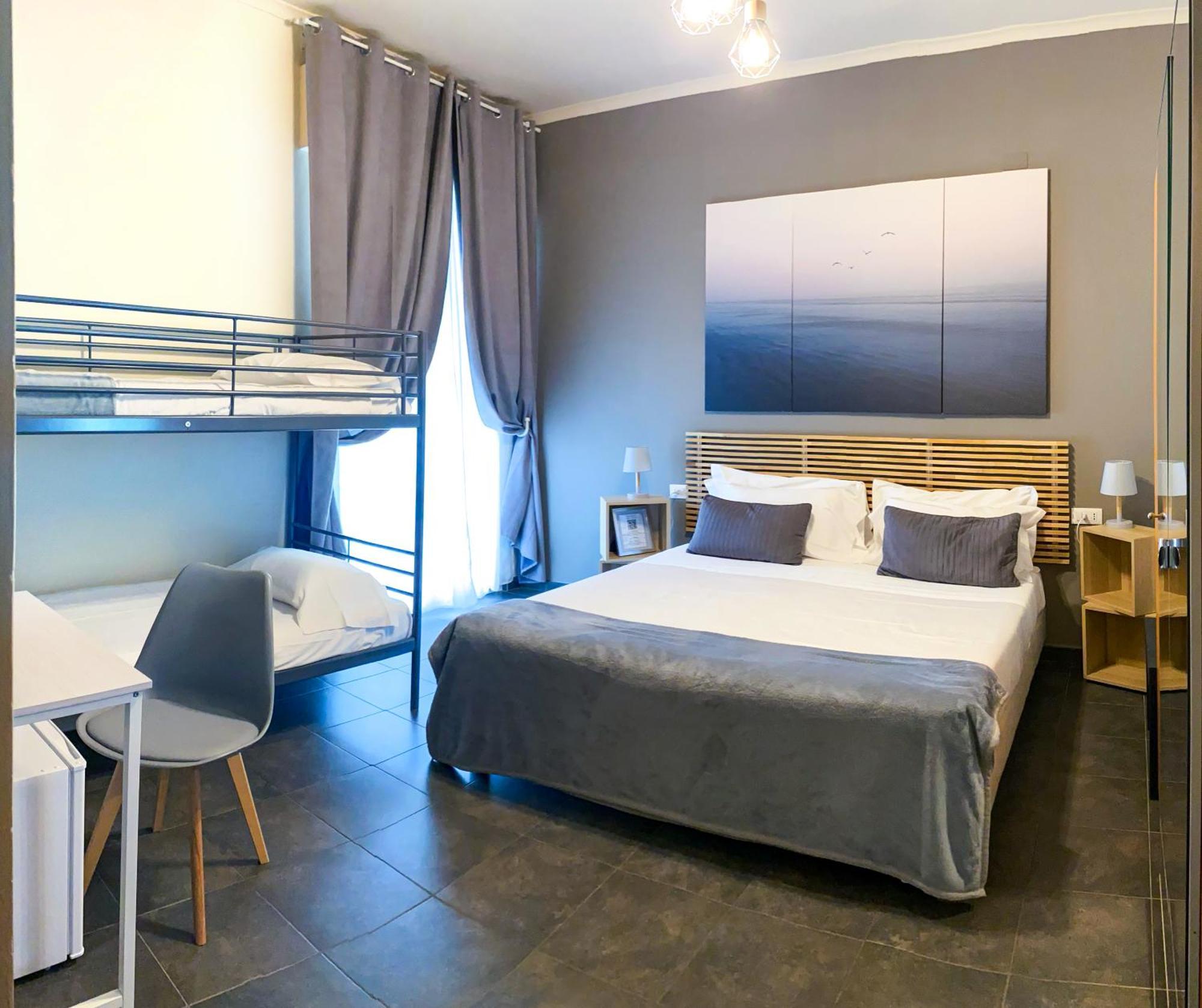 Hotel Ristorante Centosedici Терачина Екстериор снимка